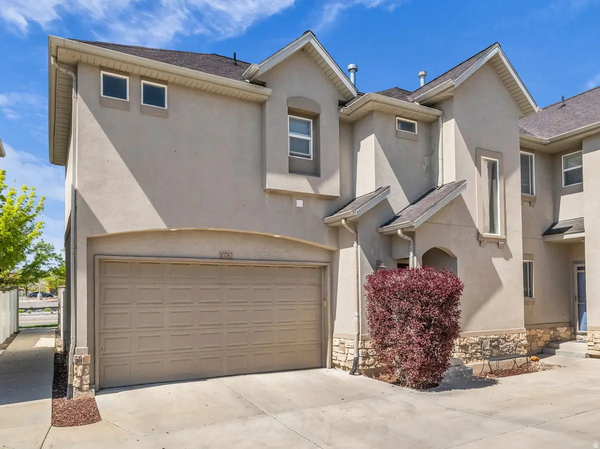 10782 S Wyngate Park Dr, South Jordan