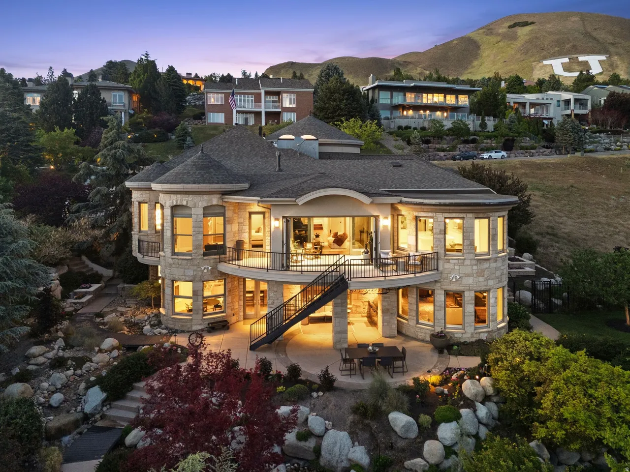 1564 E Federal Pointe Dr